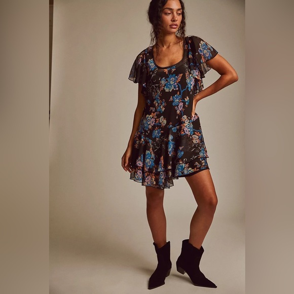 Free People Dresses & Skirts - Free people love to love floral dress